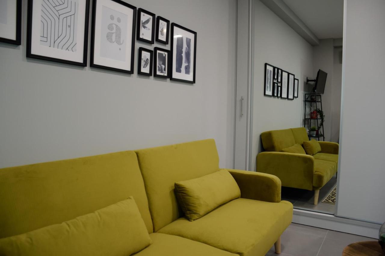 Dreamstudio In The City Center Volos Exterior foto