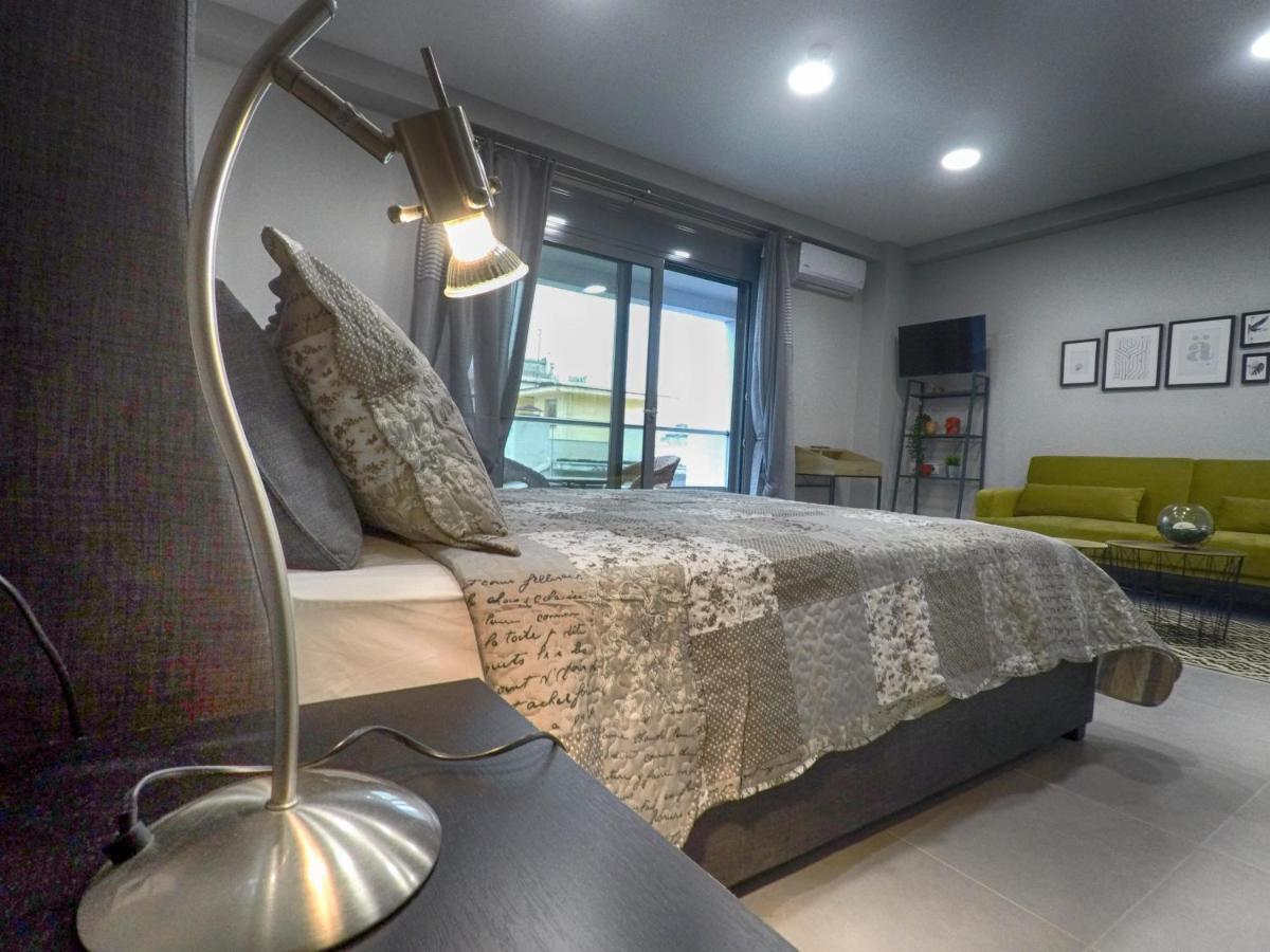 Dreamstudio In The City Center Volos Exterior foto